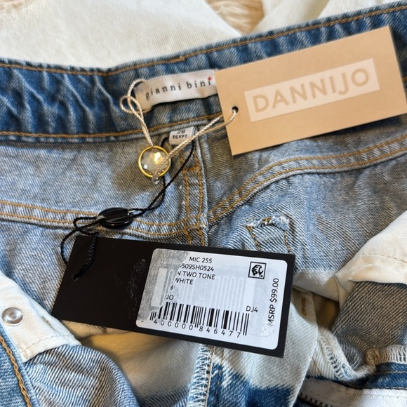 NWT Gianni Bini DANNIJO Denim Shorts - Picture 5 of 6